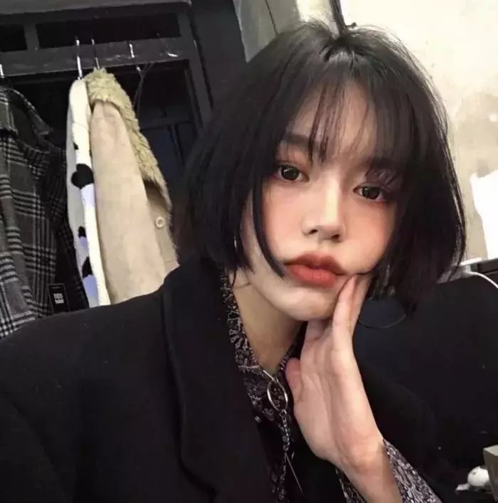 波丽士很忙